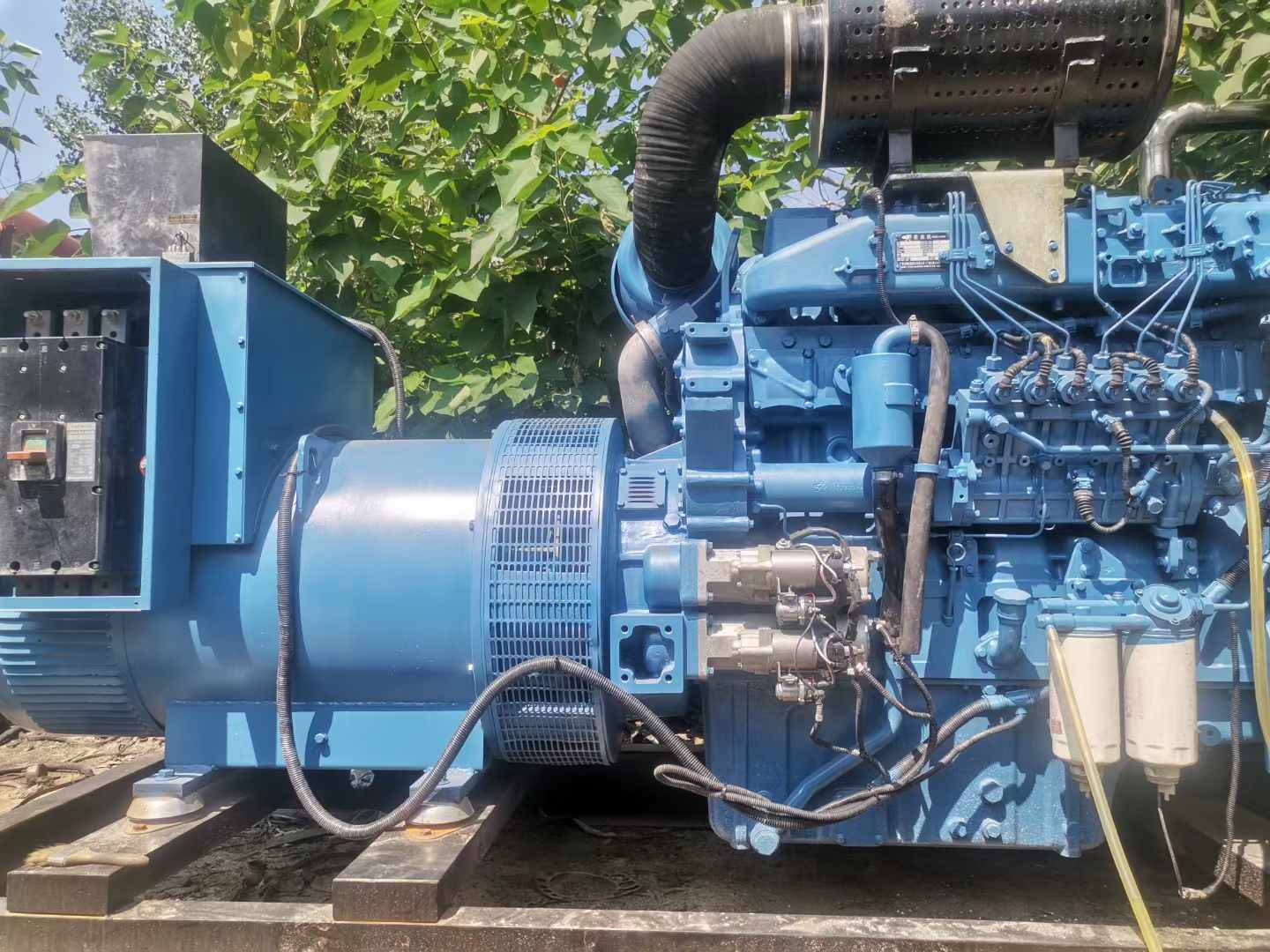 诏安详细说明降低 800kW 柴油发电机输出电流波动的方法